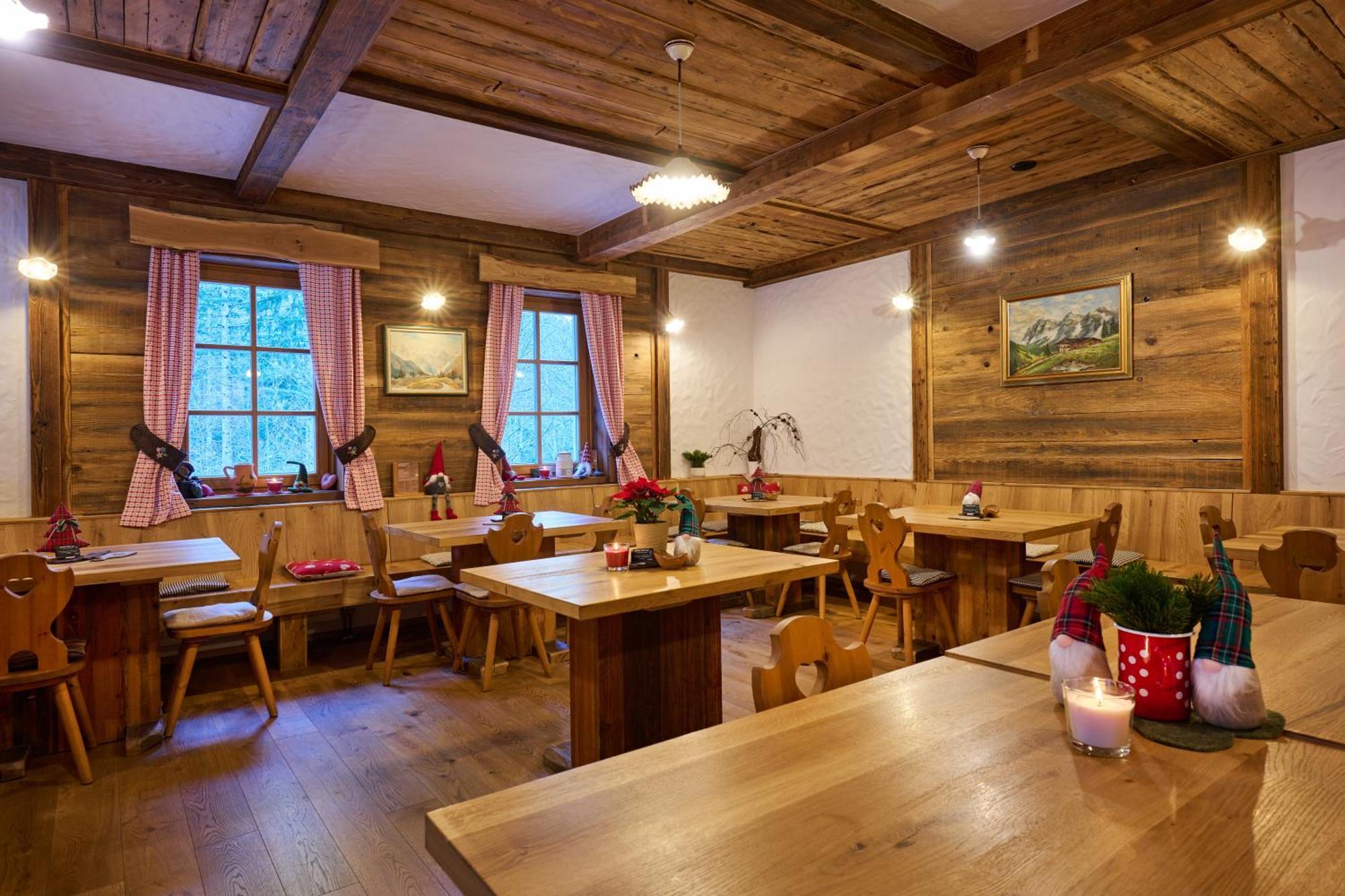 Eko Hisa-Eco House Na Razpotju Hotel Solcava Luaran gambar