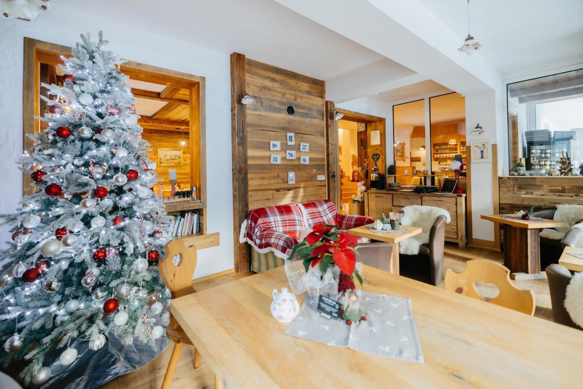 Eko Hisa-Eco House Na Razpotju Hotel Solcava Luaran gambar